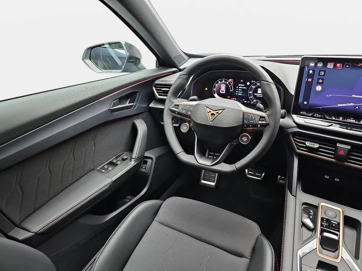 CUPRA FORMENTOR 1.5 ETSI DSG NAVI LED ACC SPURPAKET EL.HECKKL. KAM