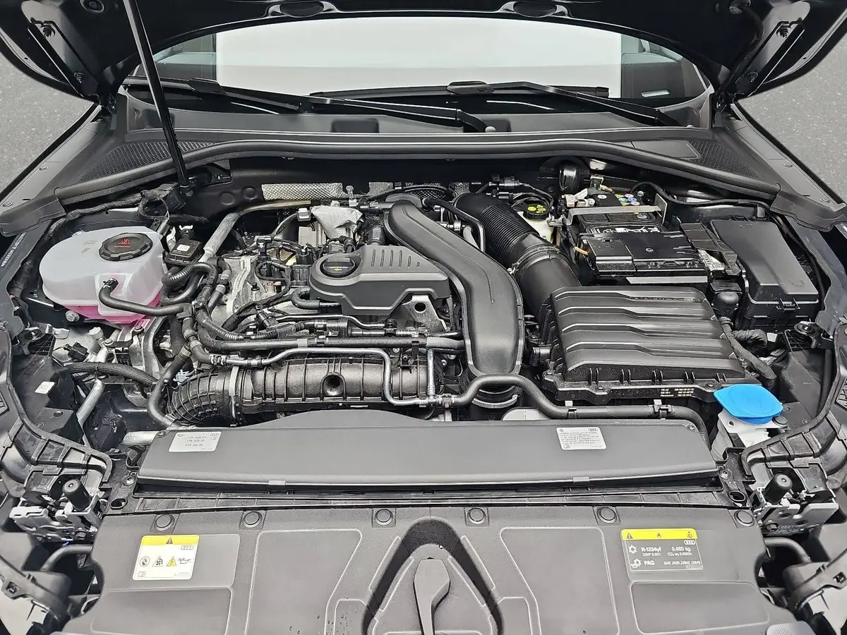 AUDI A3 35 TFSI DSG SPORTBACK S LINE LED KAMERA LM18