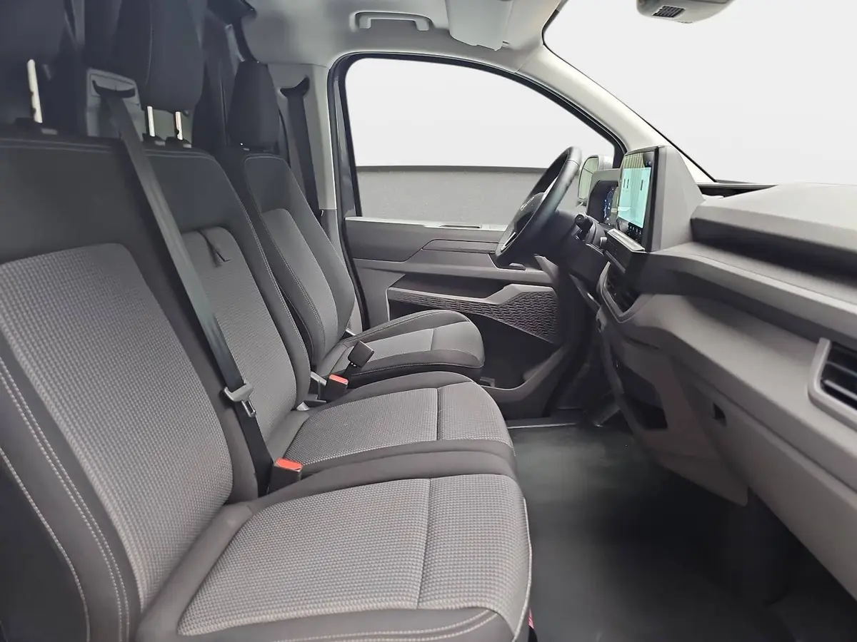 VW T7 TRANSPORTER 2.0 TDI DSG KASTEN L2H1 LED