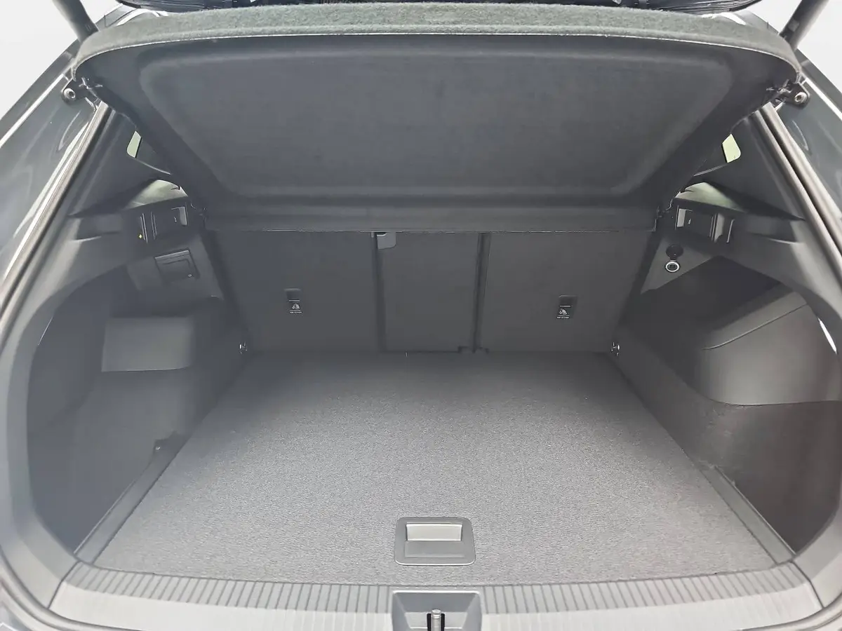 VW TIGUAN 1.5 ETSI DSG R-LINE NAVI MATRIX LM19