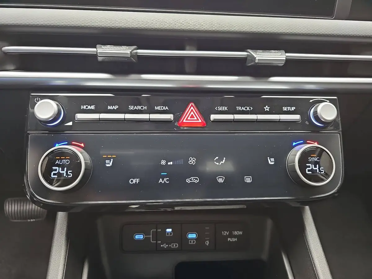 HYUNDAI TUCSON 1.6 T-GDI DCT7 SELECT 2WD NAVI LED DESIGN KAMERA W