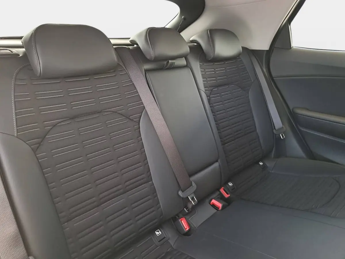 KIA XCEED 1.6 T-GDI 150 DCT SPIRIT MJ27 SOUND