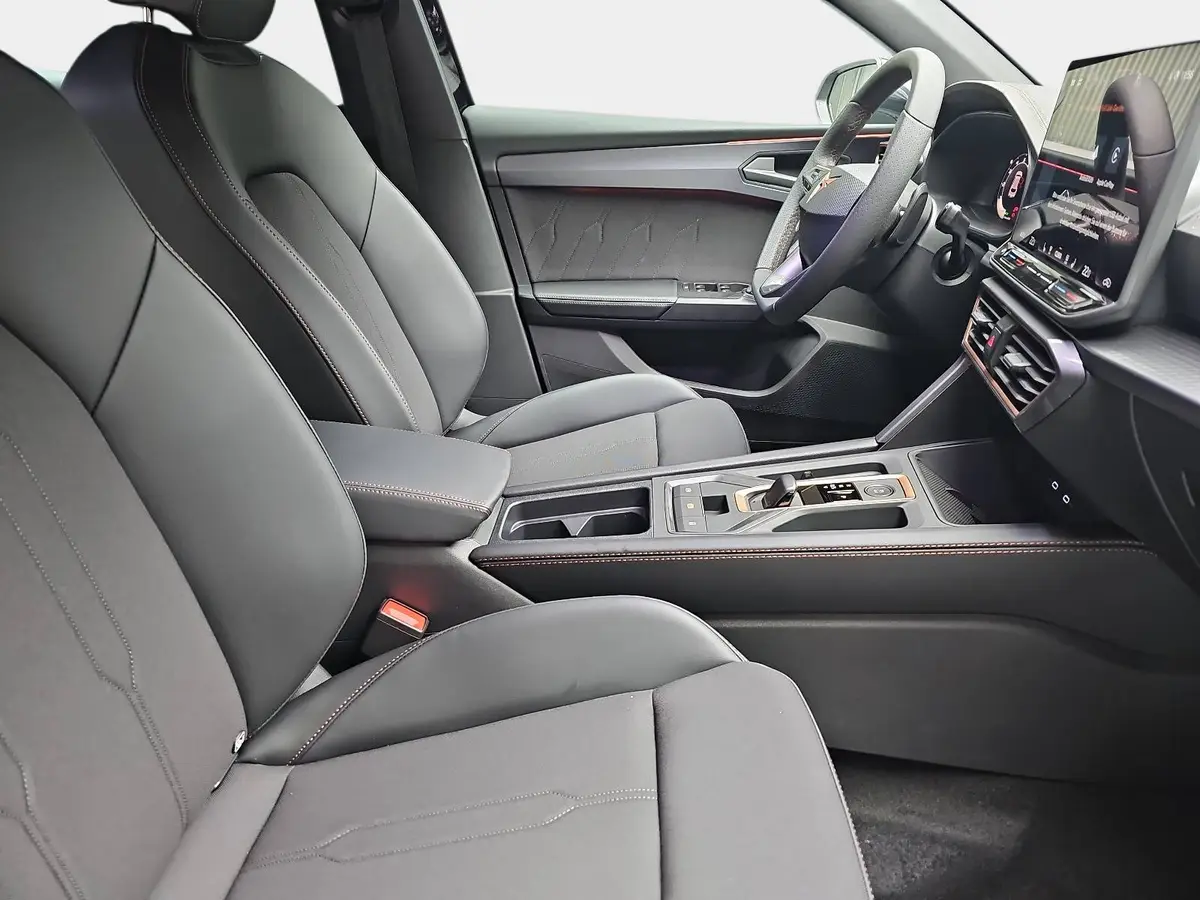 CUPRA LEON 1.5 ETSI DSG LED ACC DCC FULL-LINK WINTER PDC KAME