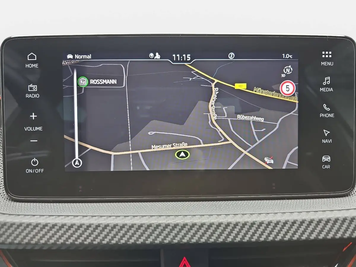 SKODA KAMIQ 1.5 TSI DSG MONTE CARLO NAVI MATRIX-LED PANO WINTE