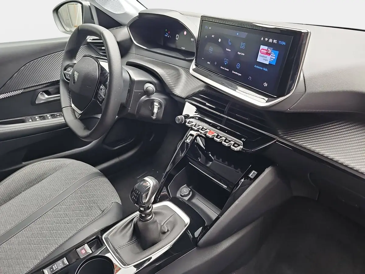 PEUGEOT 208 1.2 PURETECH 100 ALLURE LED DAB LM