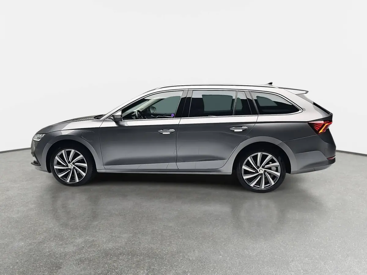 SKODA OCTAVIA COMBI 1.4 TSI IV DSG STYLE NAVI LM