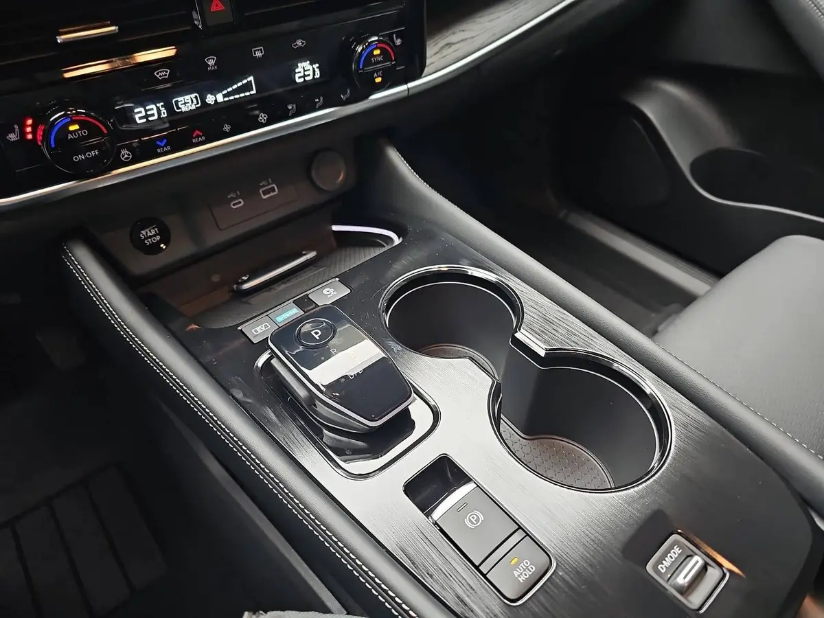 NISSAN X-TRAIL 1.5 VC-T E-POWER AUTO. TEKNA LM20