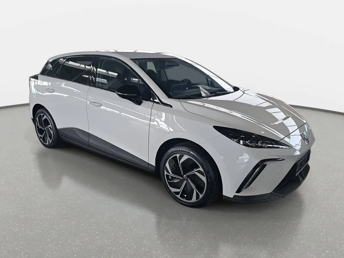 MG MG4 EV 64 KWH MY26 PREMIUM