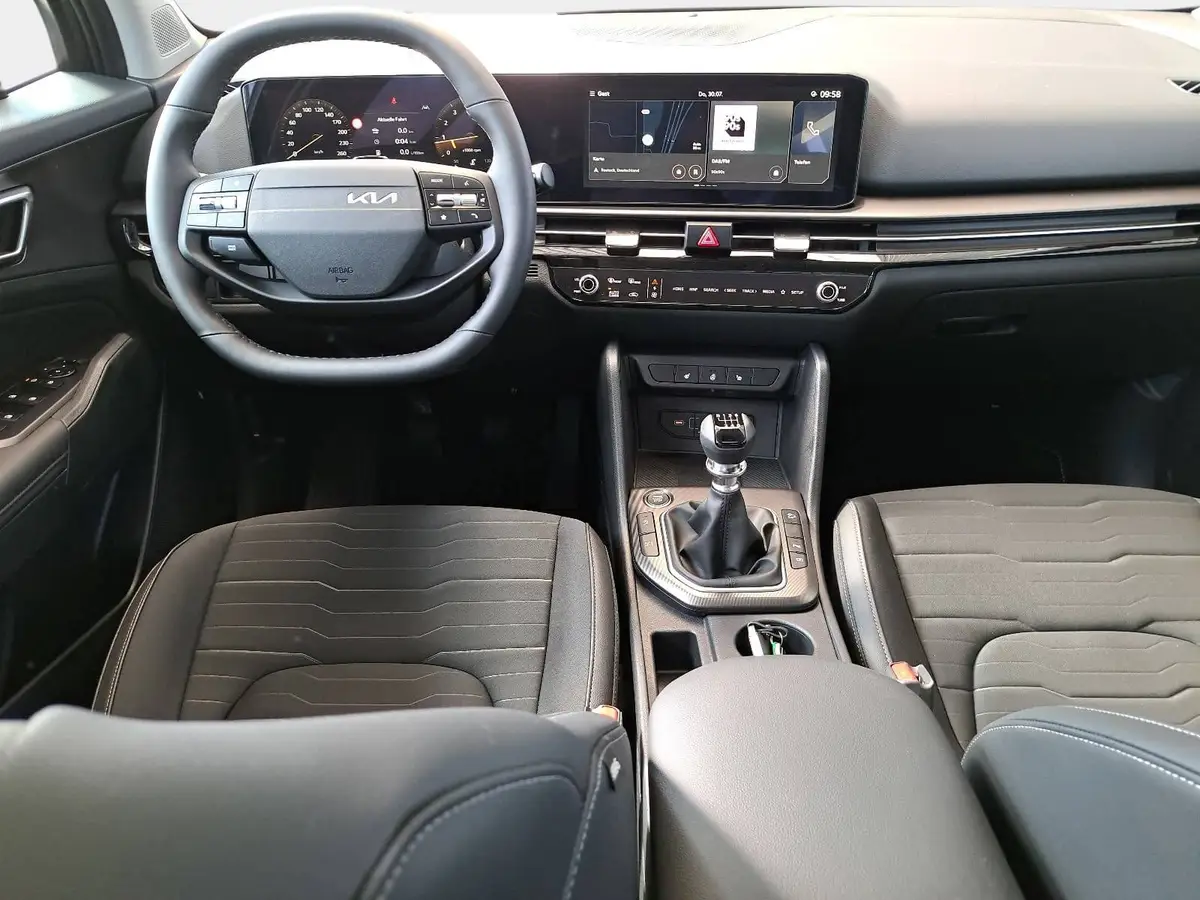KIA SPORTAGE 1.6 T-GDI 150 2WD SPIRIT MJ27 GLASDACH DRIVEWISE