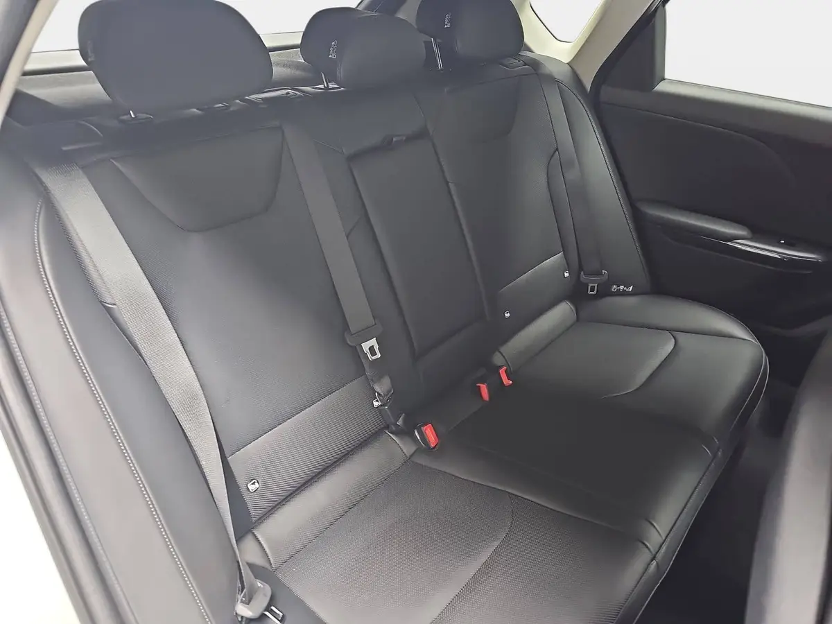KIA K4 1.6 T-GDI 150 PS DCT7 SPIRIT MJ26 DRIVEWISE-PARK SOUND