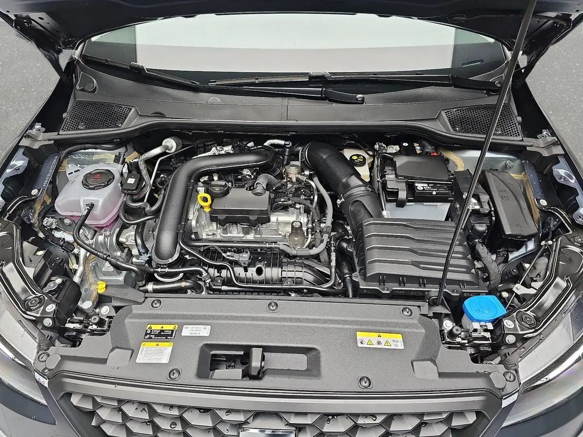 SEAT ARONA 1.0 TSI DSG STYLE LED KLIMAAUTO SMARTLINK PDC LM16