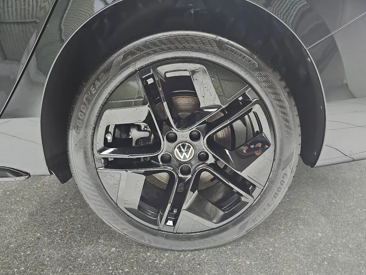 VW PASSAT VARIANT 2.0 TDI DSG R-LINE NAVI LED-MATRIX ACC PANO BLACK 