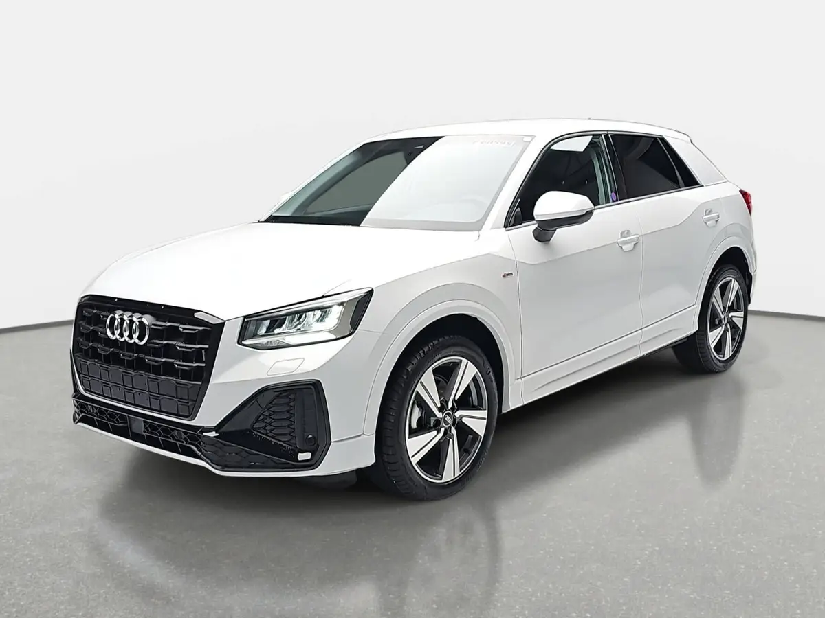 AUDI Q2 35 TFSI S-TRONIC S LINE NAVI LED ACC EL.HECKKL. WI