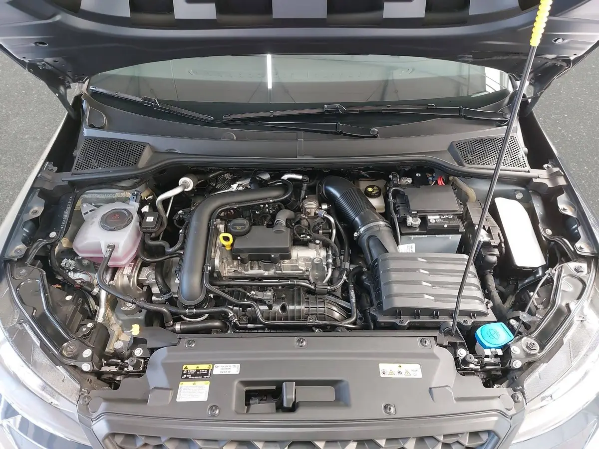 SEAT ARONA 1.0 TSI DSG STYLE LED KLIMAAUTO WINTER AHK