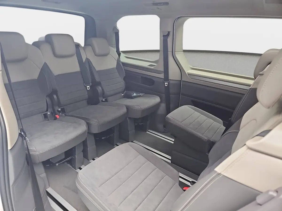 VW T7 MULTIVAN 2.0 TDI DSG EDITION ACC AHK