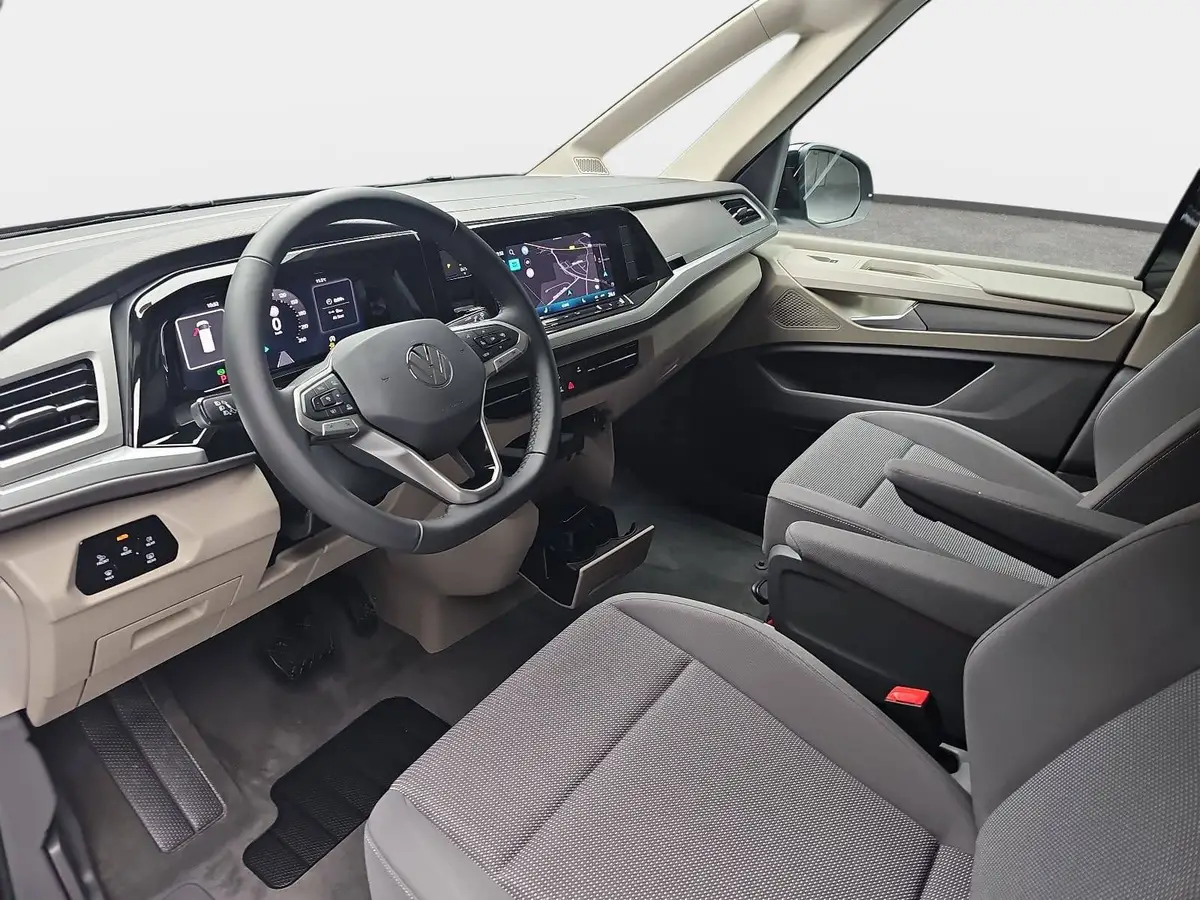 VW T7 MULTIVAN 2.0 TDI DSG LIFE P-ASSIST AHK