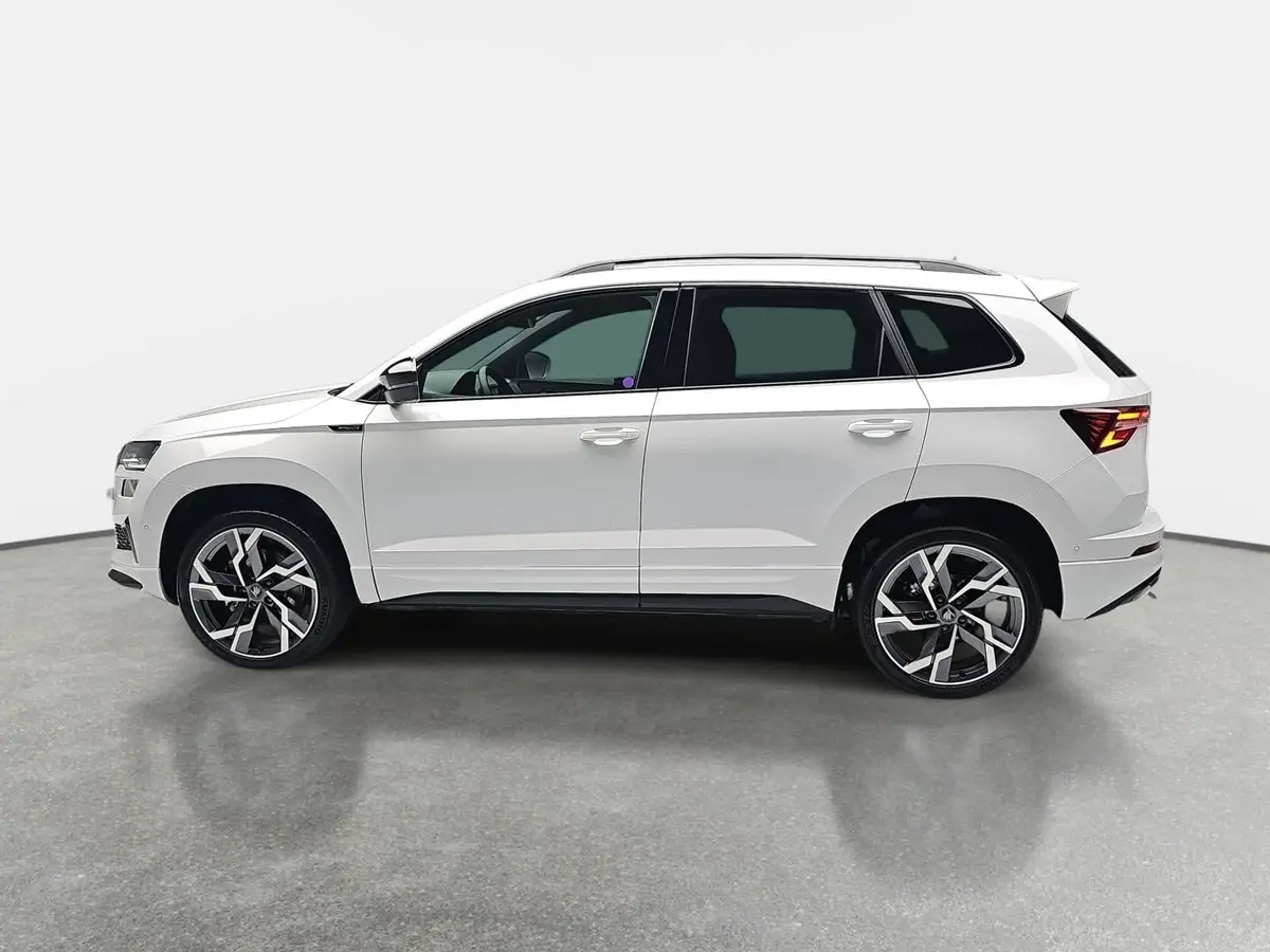 SKODA KAROQ 1.5 TSI DSG SPORTLINE NAVI LED-MATRIX PANO CANTON