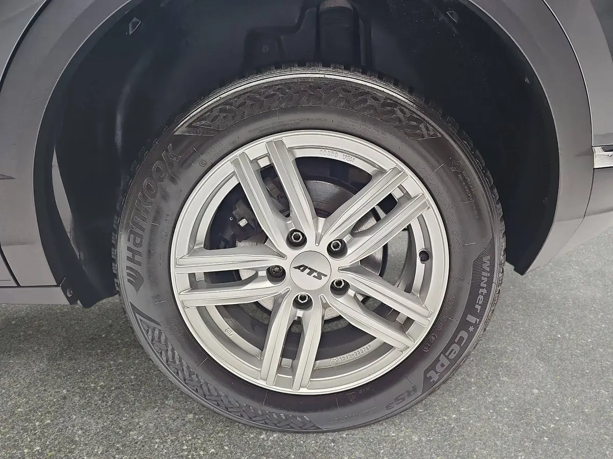 VW T-ROC 1.5 TSI DSG STYLE NAVI LED KAMERA AHK