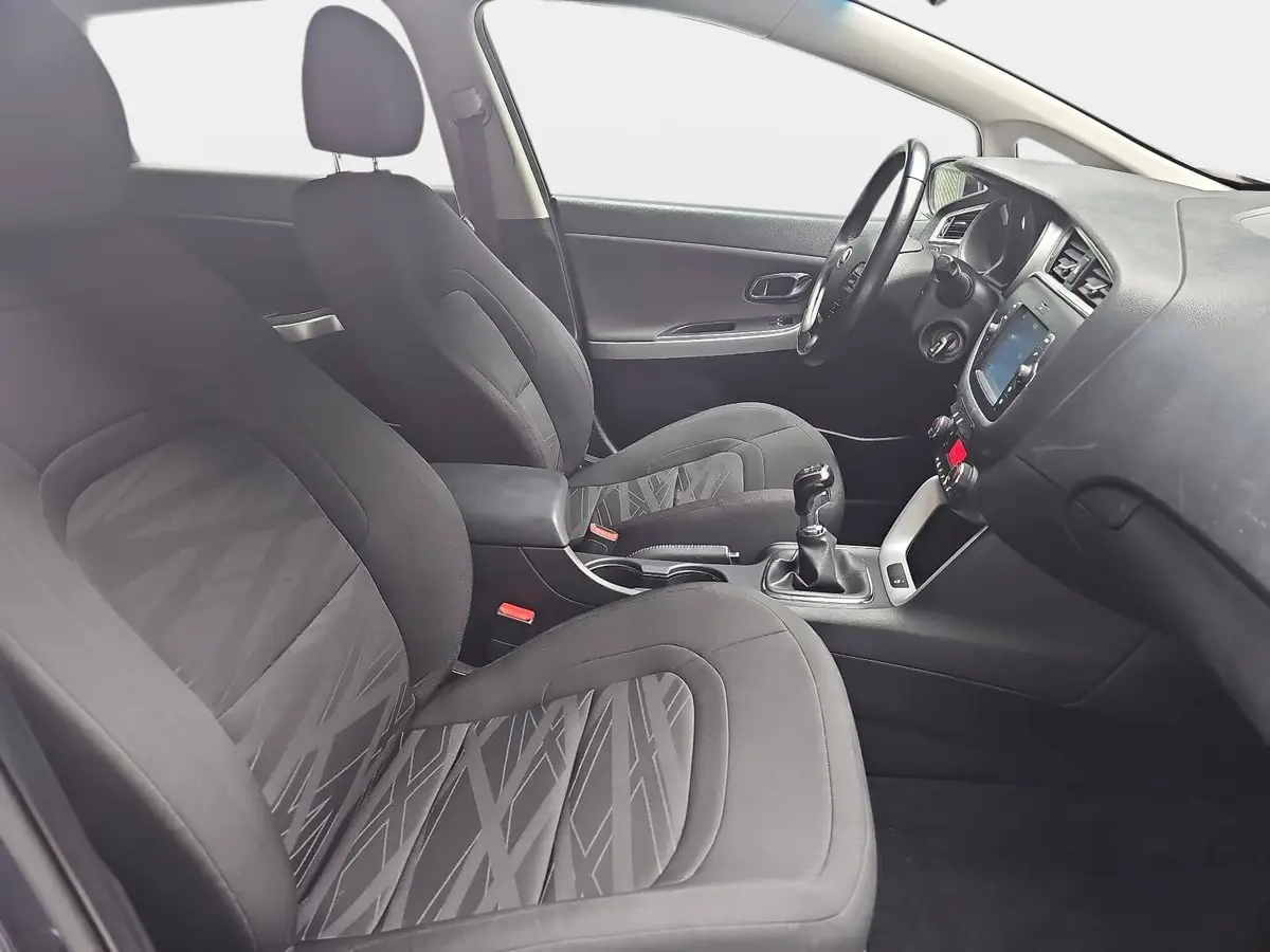 KIA CEED SPORTSWAGON 1.0 T-GDI NAVI PDC LM16