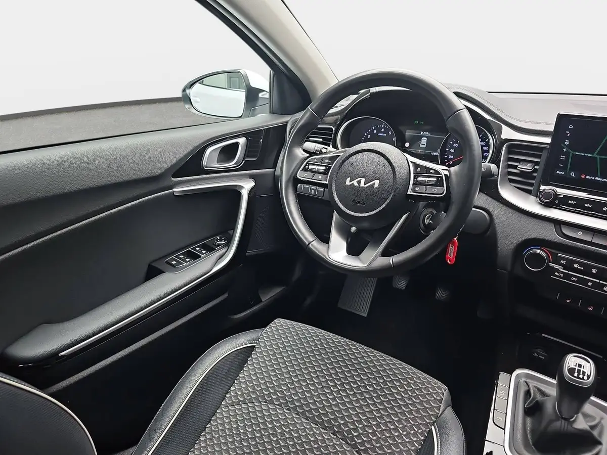 KIA XCEED 1.0 T-GDI VISION KOMFORT LED