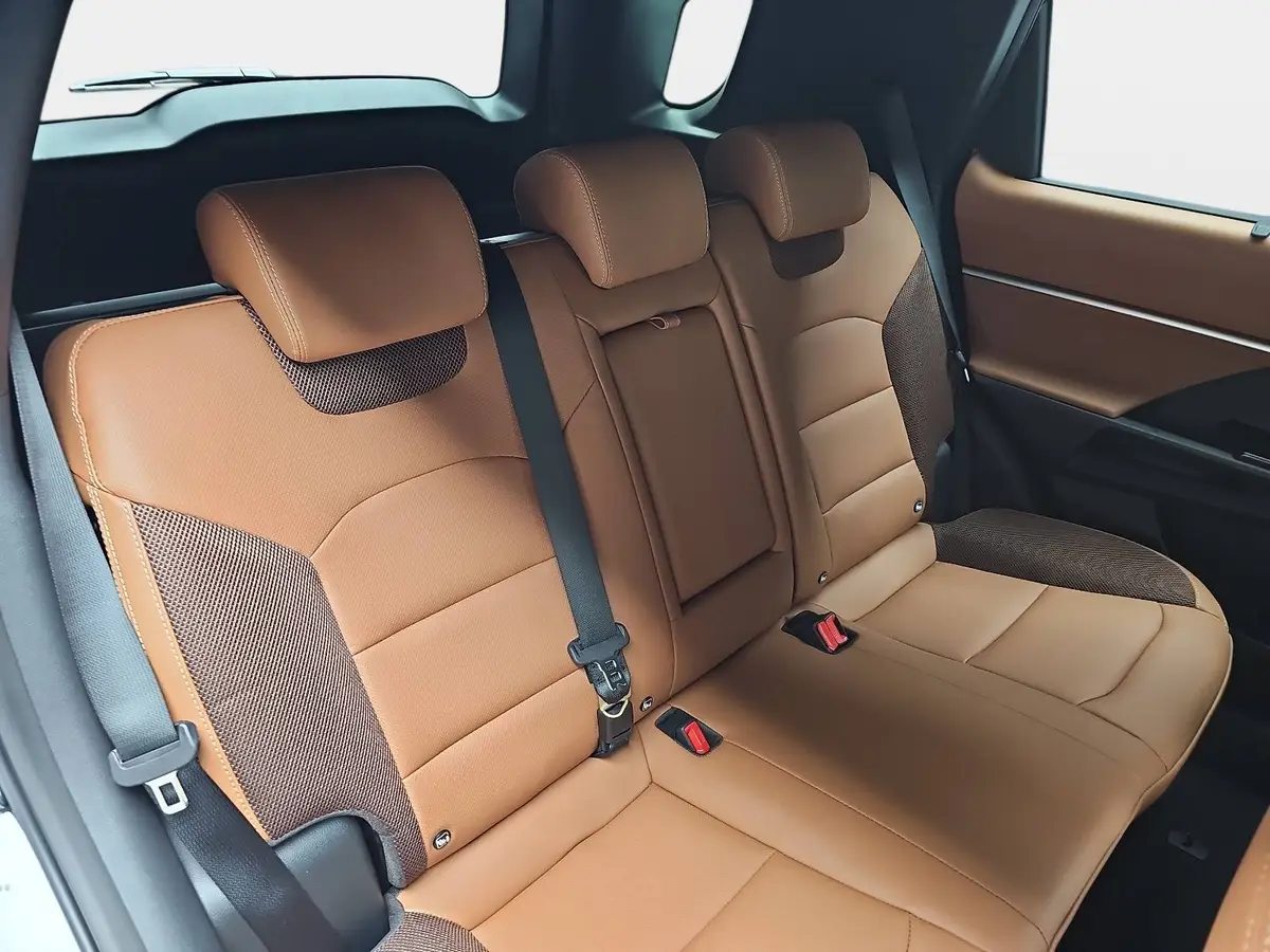 KGM TORRES 1.5 T-GDI 2WD FOREST AUTOMATIK