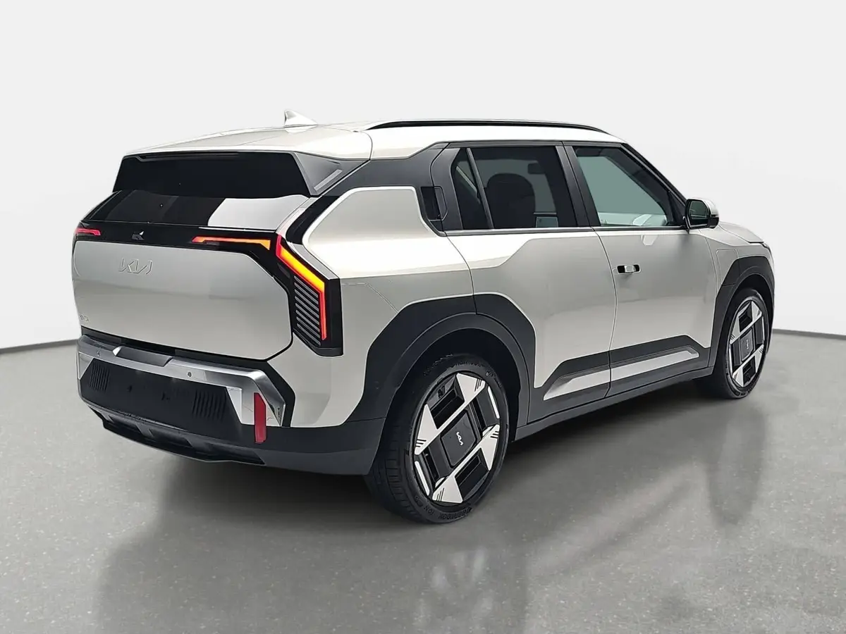 KIA EV3 81.4 KWH EARTH MJ26 WINTER BUSIN. UPGRADE DRIVEWISE-PARK DESIGN SOUND