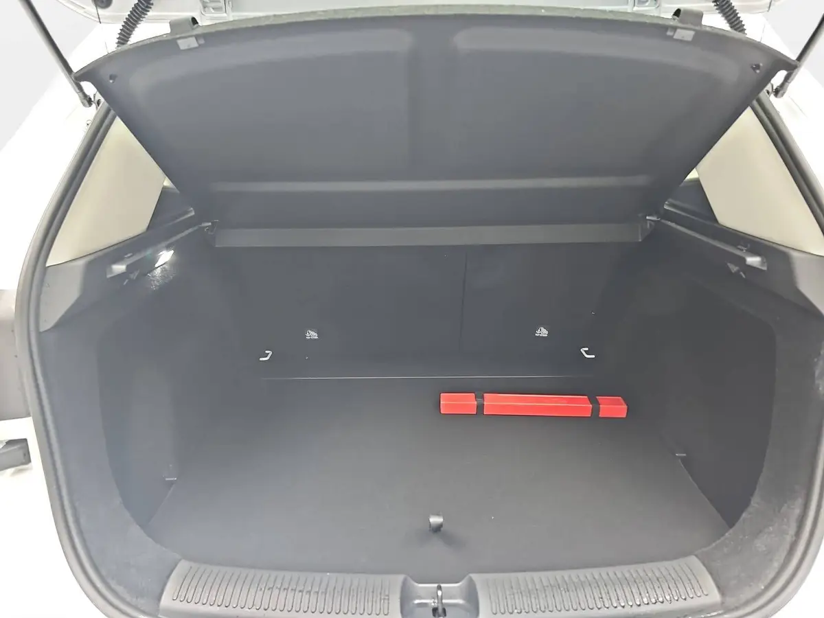 MG ZS 1.5 VTI-TECH COMFORT NAVI LM17 KEYLESS-ENTRY