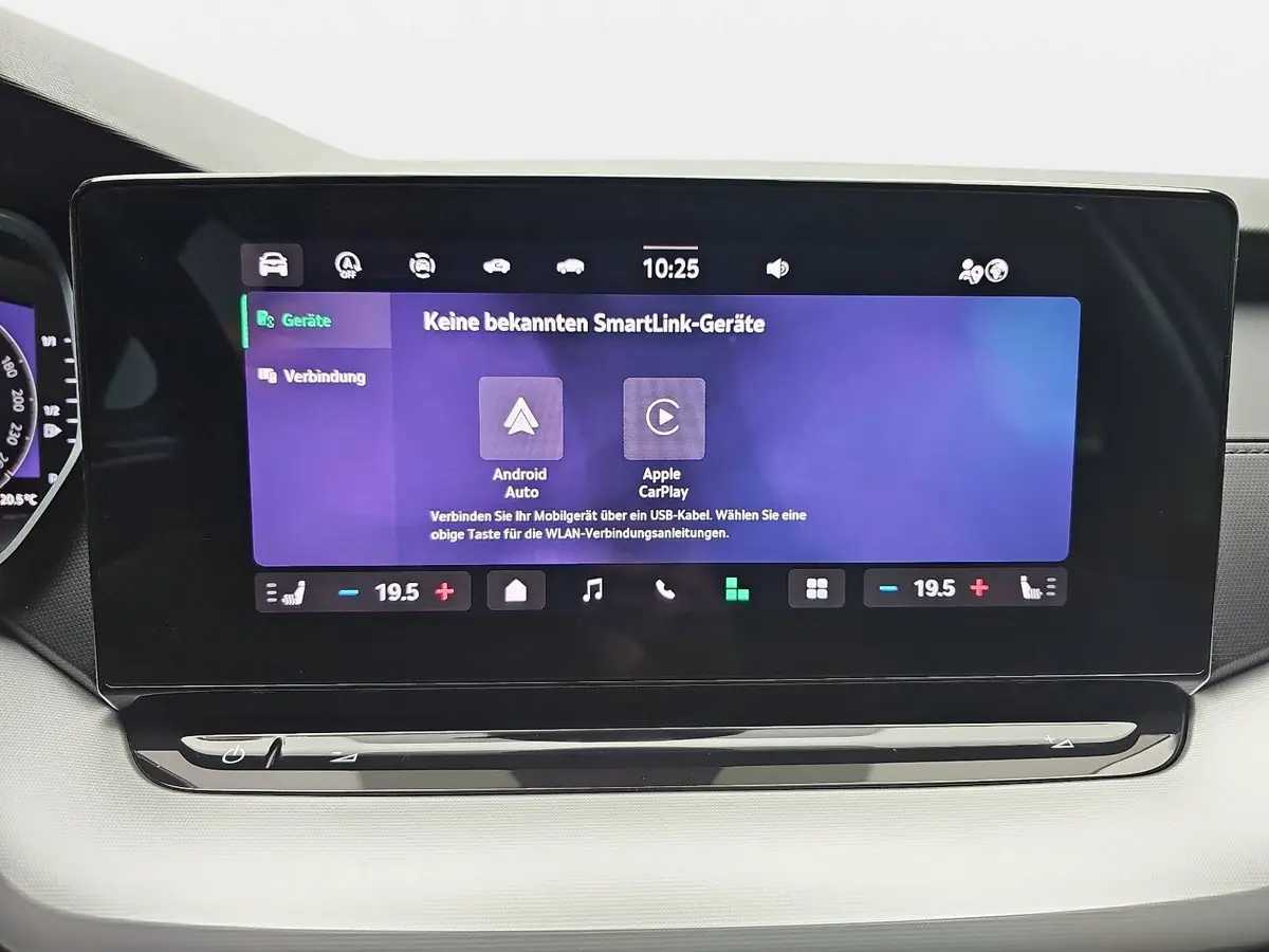 SKODA OCTAVIA COMBI 1.5 TSI DSG SELECTION LED AUDIO WINTER EL.HECKKL. 