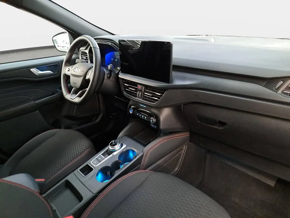 FORD KUGA 1.5 EB AUTO. ST-LINE NAVI LED KLIMAAUTO WINTER SIC