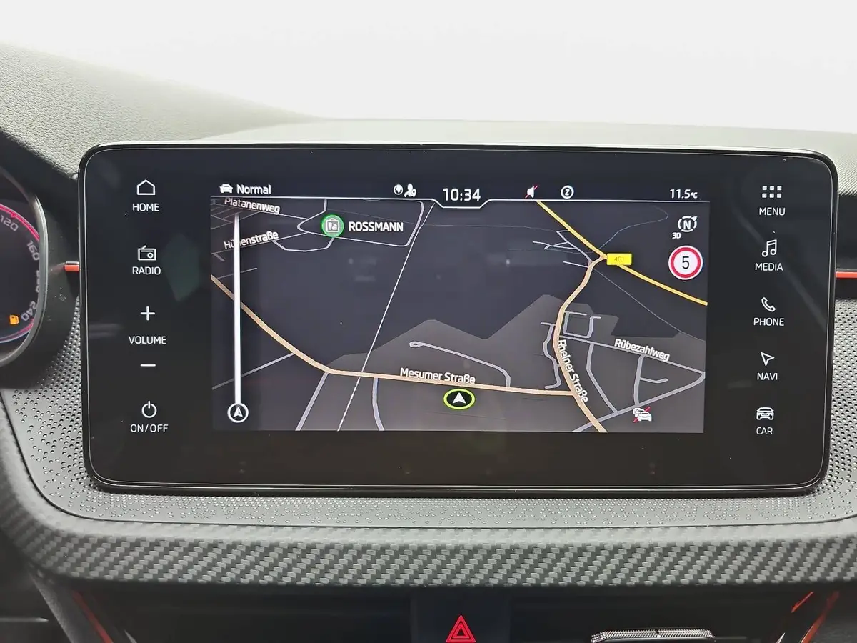 SKODA KAMIQ 1.5 TSI DSG MONTE CARLO NAVI MATRIX-LED PANO WINTE