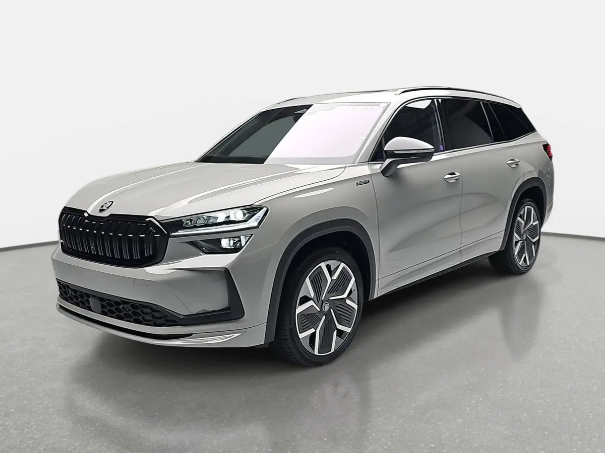 SKODA KODIAQ 1.5 TSI DSG SPORTLINE NAVI LED ACC PANO WINTER AHK