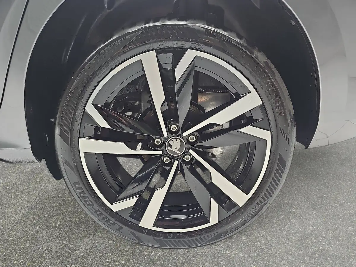 SKODA KAMIQ 1.5 TSI DSG MONTE CARLO NAVI LED