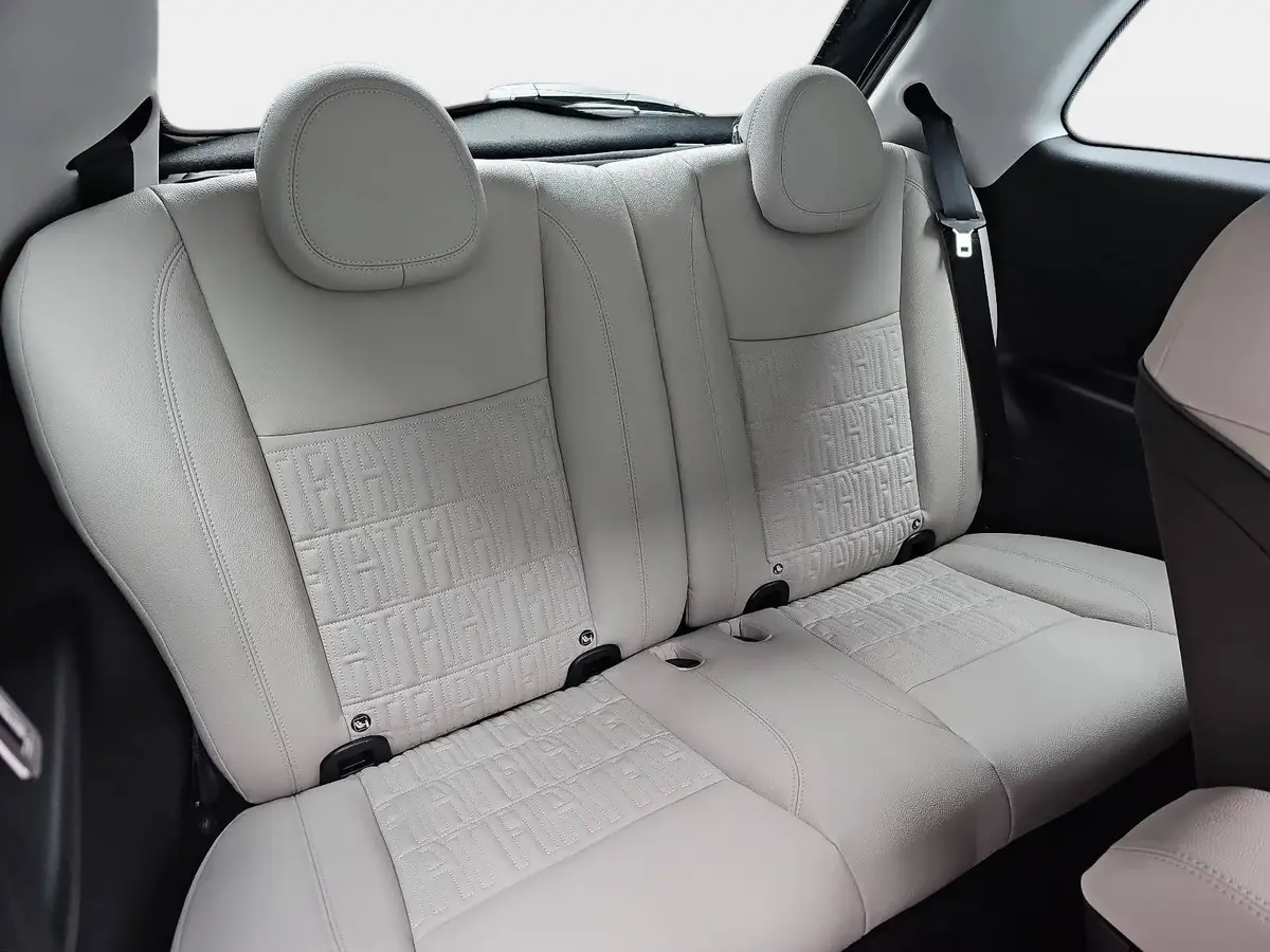 FIAT 500E ELEKTRO 42 KWH LA PRIMA