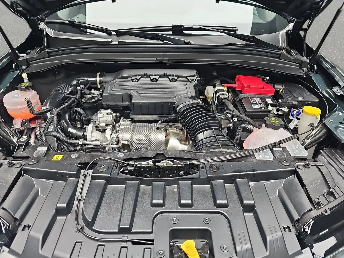 ALFA ROMEO TONALE 1.5 VGT HYBRID IBRIDA VELOCE MJ26 TECHNOLOGIE PAKET 20-ZOLL LM