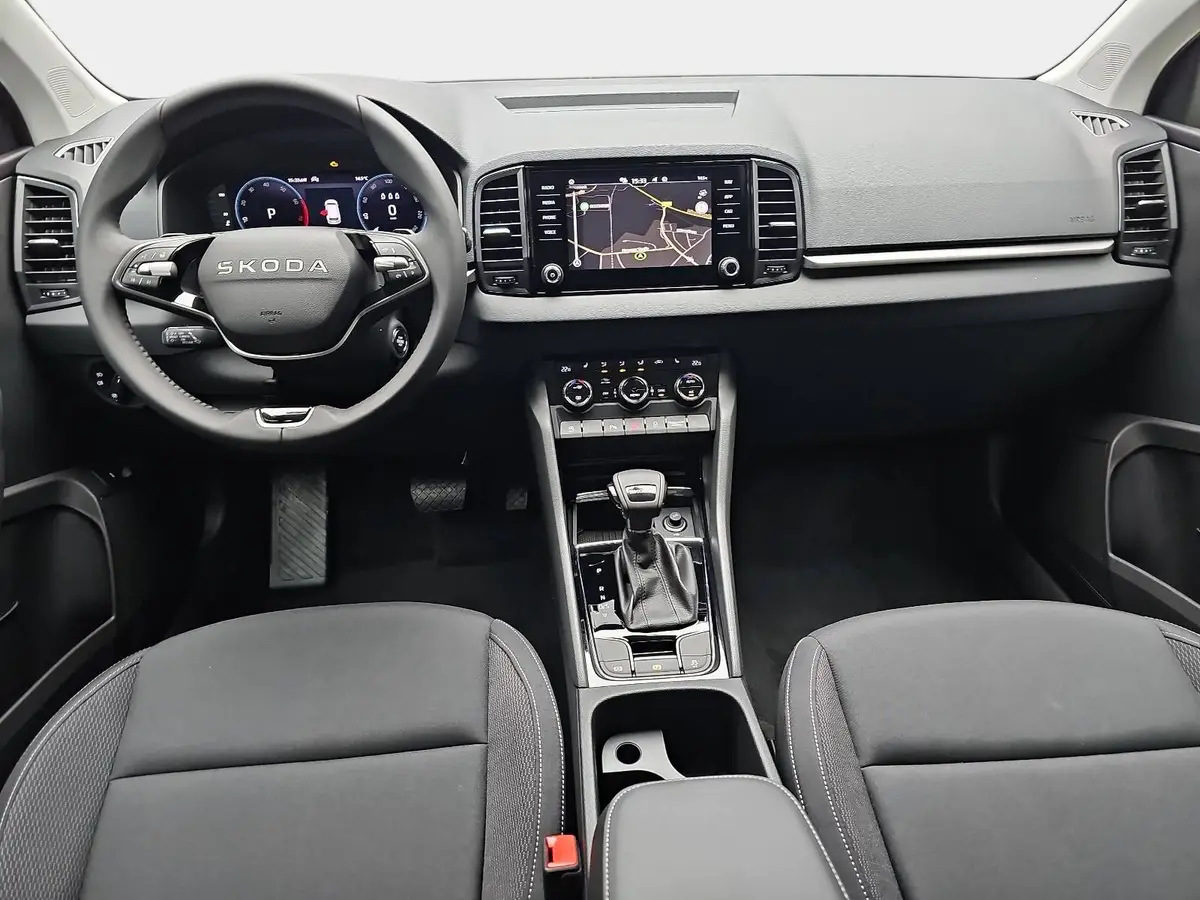 SKODA KAROQ 1.5 TSI DSG SELECTION NAVI LED ACC WINTER KAMERA A