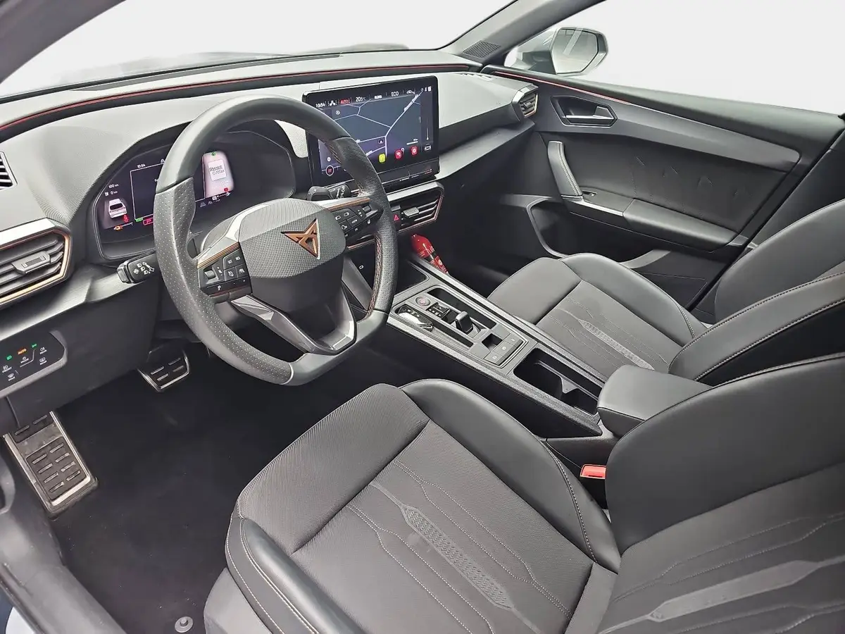 CUPRA LEON ST 1.4 E-HYBRID DSG MATRIX ACC DCC