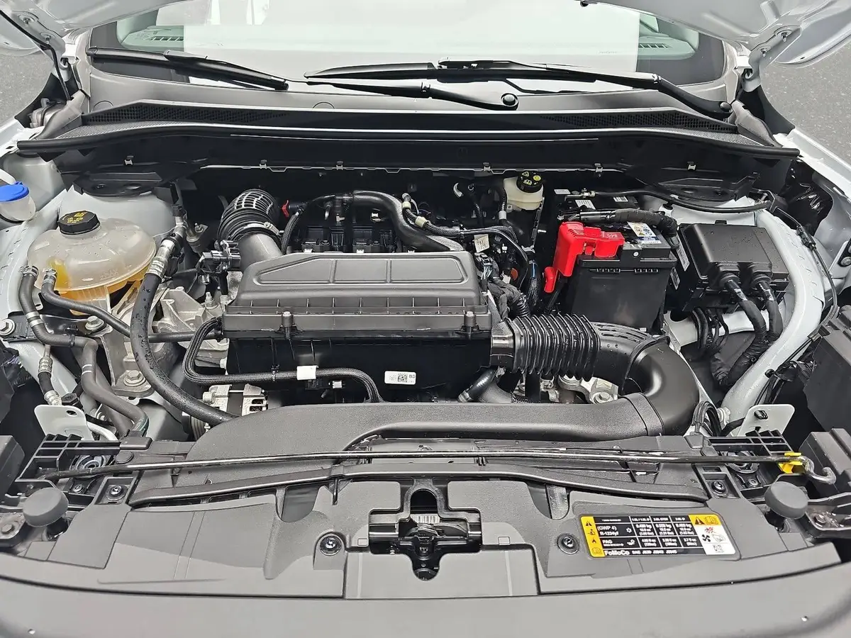 FORD KUGA 1.5 EB AUTO. ST-LINE NAVI LED KLIMAAUTO WINTER SIC