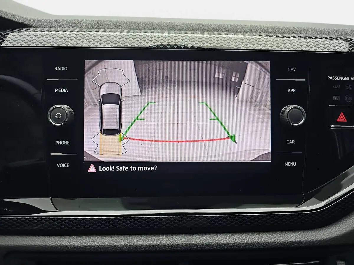 VW TAIGO 1.0 TSI DSG LIFE NAVI LED ACC SITZHEIZUNG PDC KAME