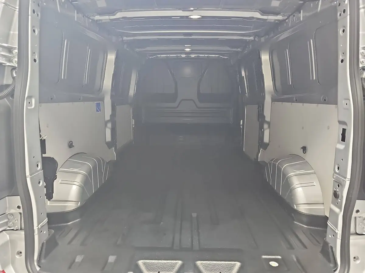 VW T7 TRANSPORTER 2.0 TDI DSG KASTEN L2H1 NAVI