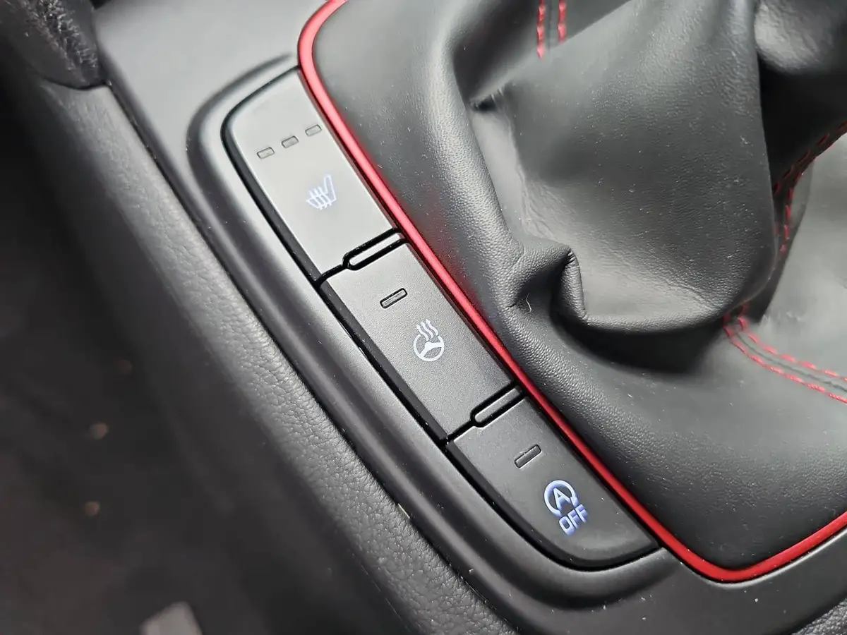 HYUNDAI KONA 1.0 T-GDI ADVANTAGE GRA WINTER HUD