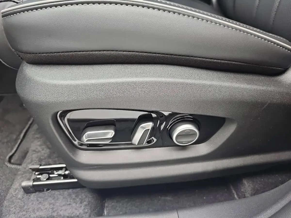 JAECOO 7 PLUG-IN-HYBRID EXCLUSIVE