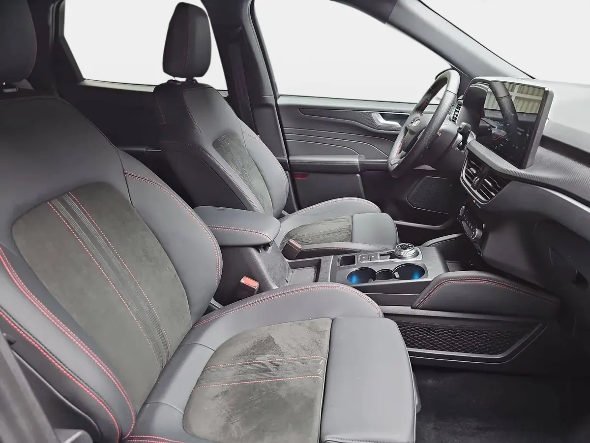 FORD KUGA 1.5 EB AUTO. 8G ST-LINE X NAVI MATRIX-LED ACC HUD 