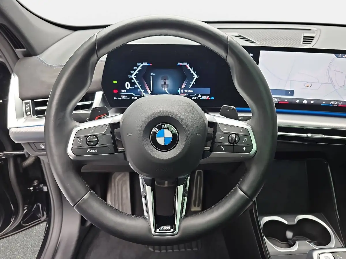 BMW X2 SDRIVE 18D AUTO. M SPORT NAVI LED ACC PANO KAMERA 