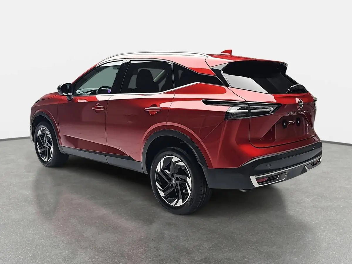 NISSAN QASHQAI 1.3 DIG-T XTRONIC N-CONNECTA PANO WINTER