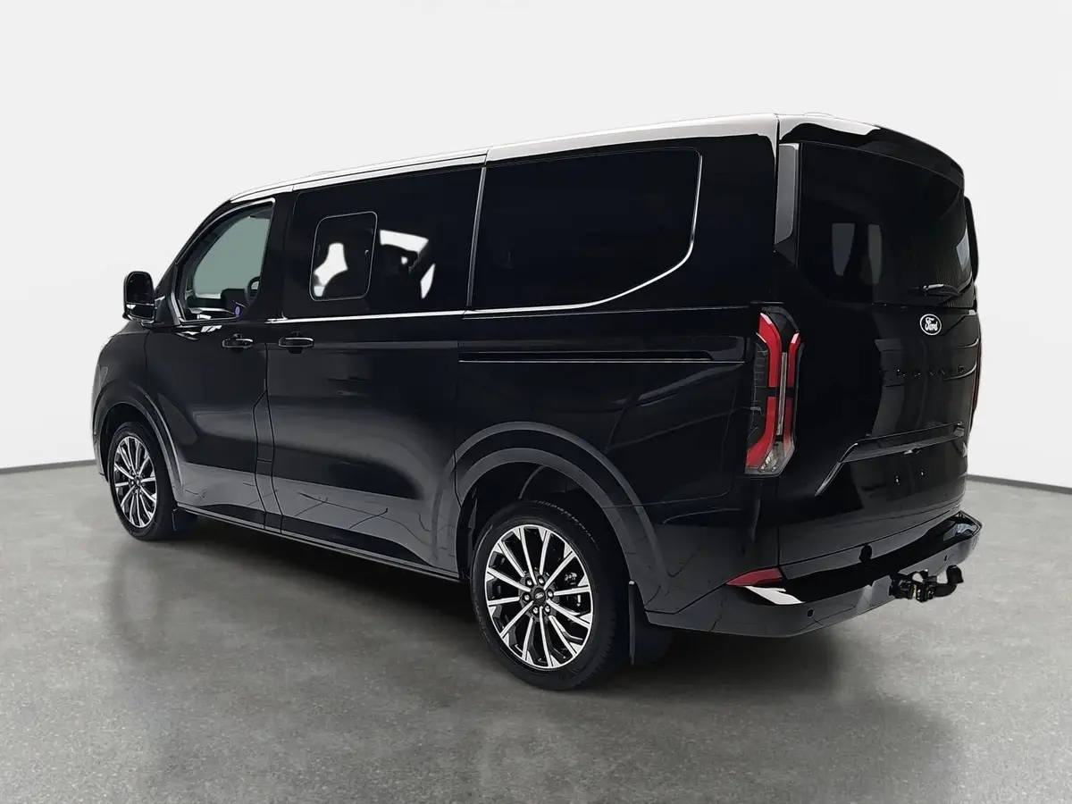 FORD TOURNEO CUSTOM 2.0 ECOBLUE AUTO. L1 TITANIUM X NAVI LED AHK