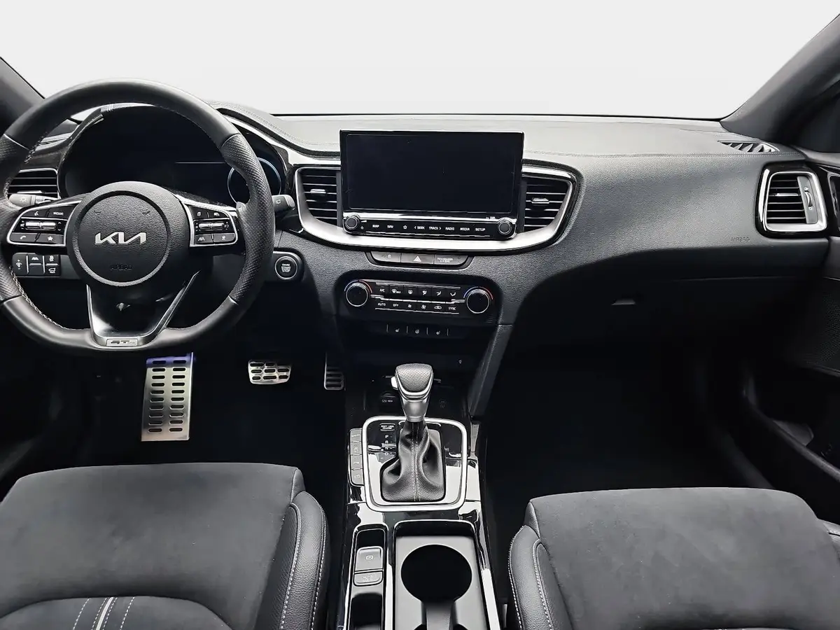 KIA PROCEED 1.5 T-GDI DCT7 GT LINE TECHNOLOGIE GLASDACH PERFORMANCE LEDER