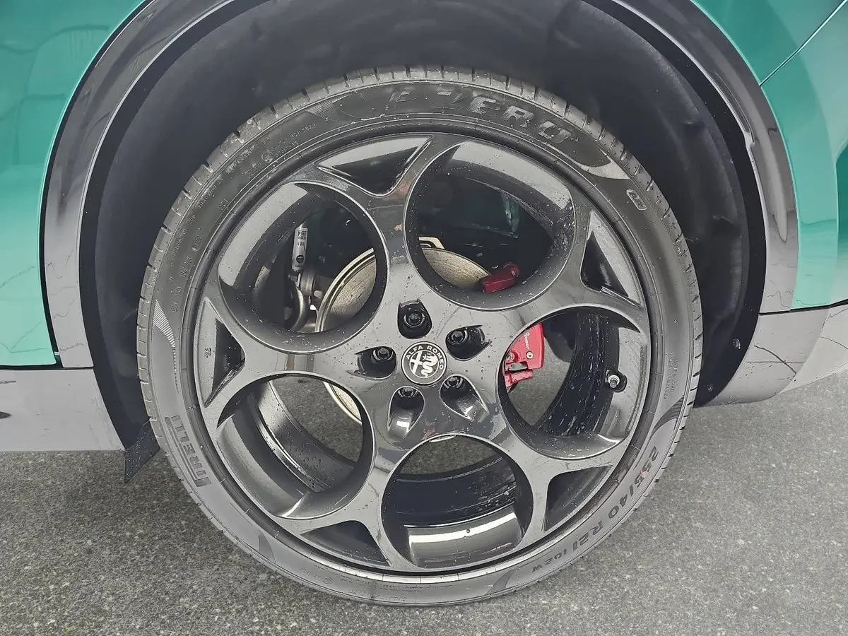 ALFA ROMEO STELVIO 2.2 DIESEL 16V Q4 VELOCE PANORAMA 21-ZOLL