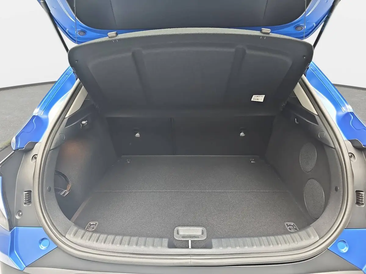 KIA XCEED 1.6 T-GDI 150 DCT SPIRIT MJ27 SOUND