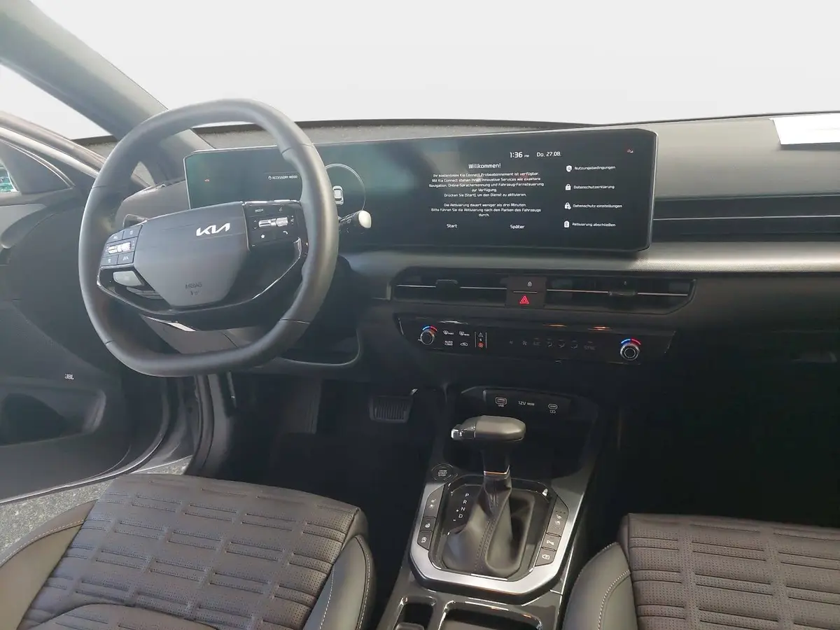 KIA XCEED 1.6 T-GDI 180 DCT SPIRIT MJ27 SOUND SITZ ADVANCED