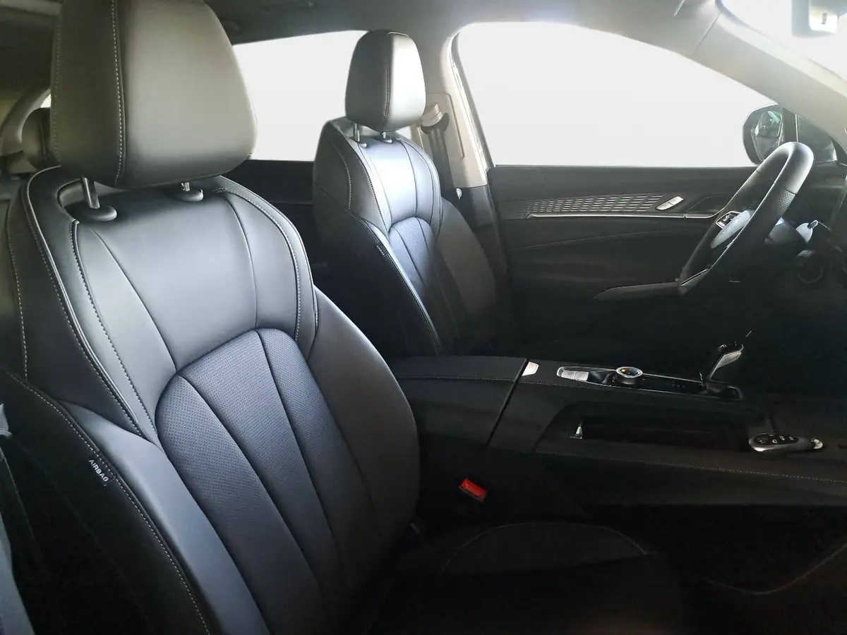 MG S9 PLUG-IN-HYBRID MY26 PREMIUM